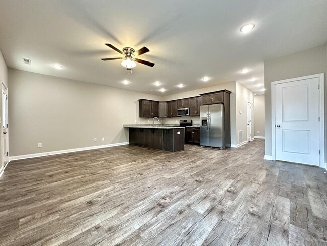 Photo - 1176 Meadowhill Ln