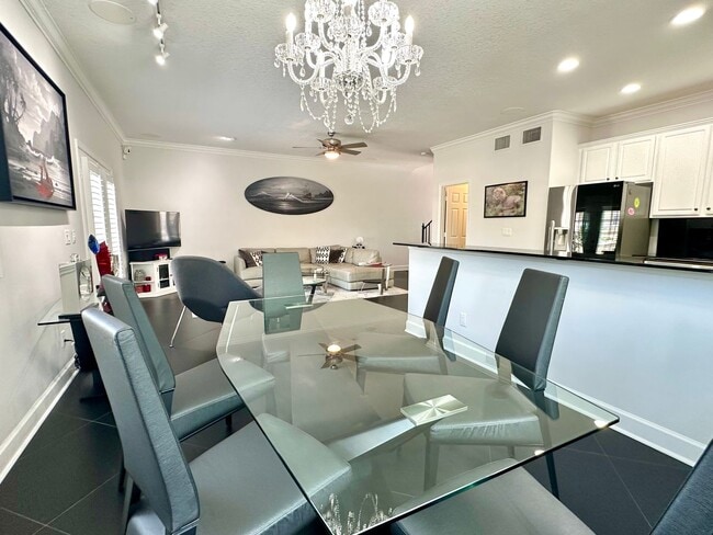 Photo - Bright, breezy & convenient: Your wew St. ...