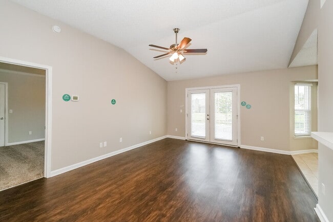 Photo - 2936 Waters View Cir
