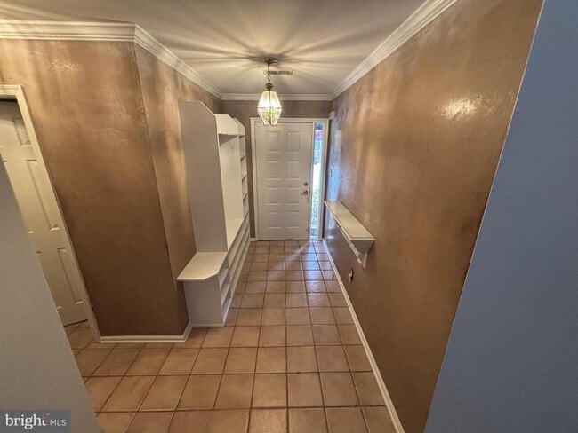 Photo - 120 Eaton Dr