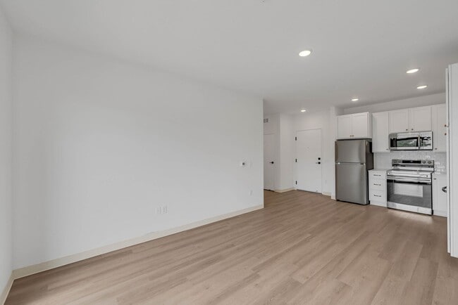 Photo - The Windsor - Windsor Heights