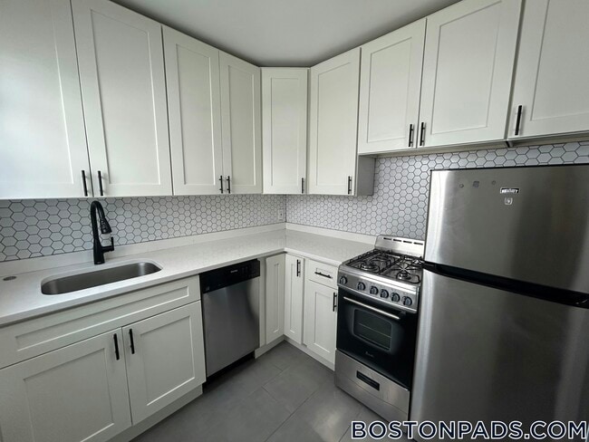 Photo - 90 Winthrop Shore Dr Unit 10