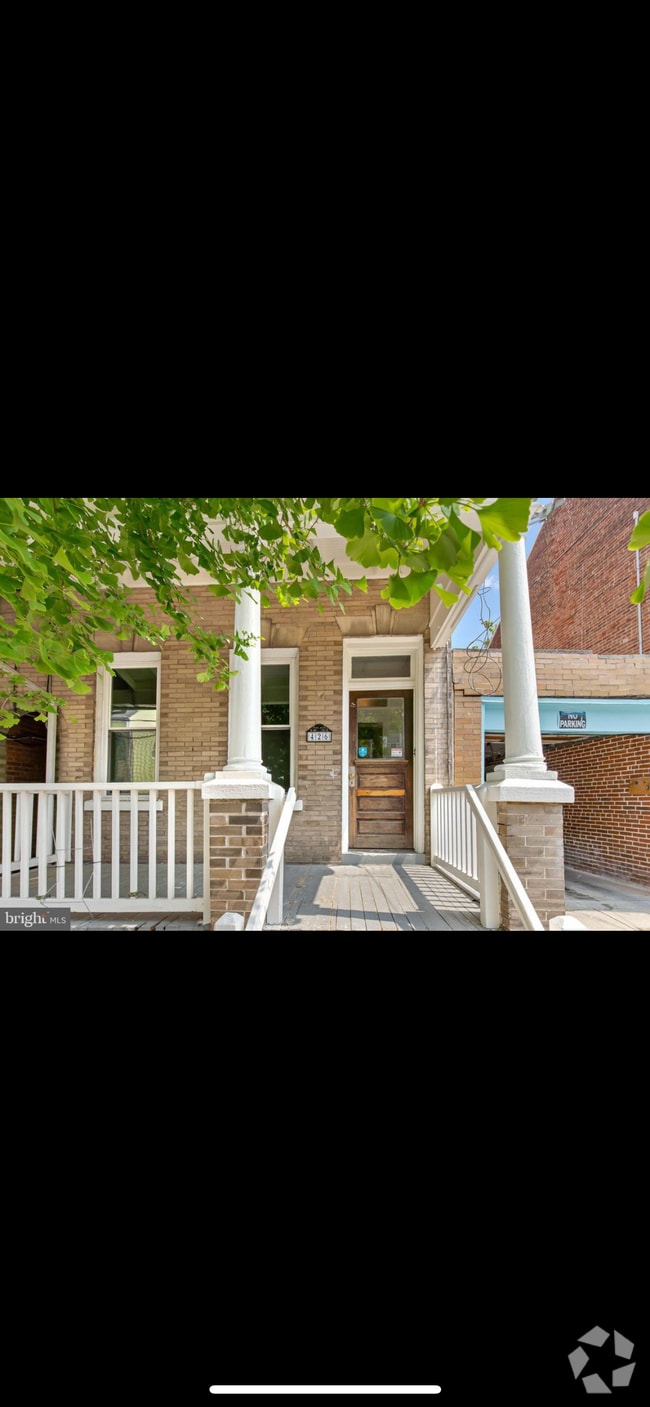 Building Photo - 426 W Vine St Unit 1 Rental
