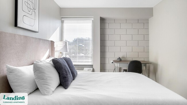 Photo - 2021 10th Ave S Unidad 719