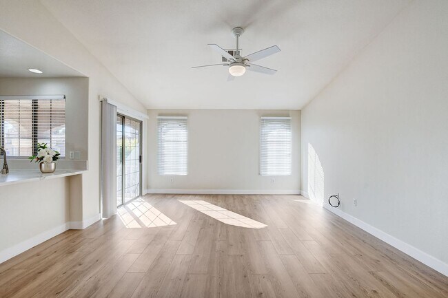 Photo - 7320 Camrose Ridge Pl Unidad 204