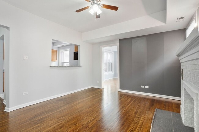 Photo - 1460 W Fargo Ave Unit 310