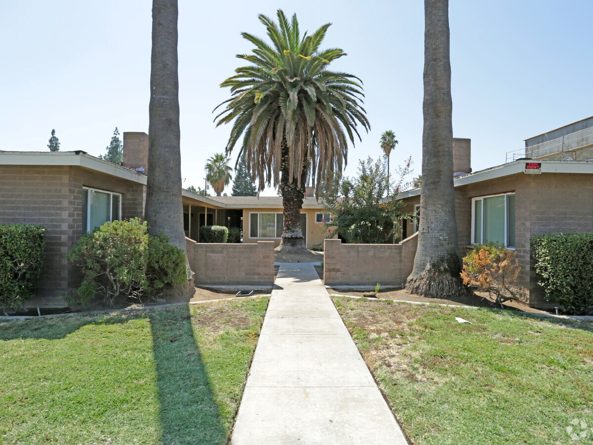 Photo - 2127 E Shaw Ave