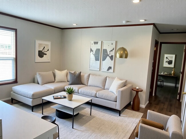 Photo - 709 N Collins Fwy