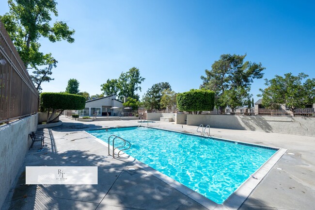 Building Photo - Prime Hacienda Heights 2-Bedroom Condo wit... Unit #251