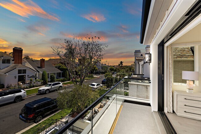 Photo - 509 Carnation Ave Casa