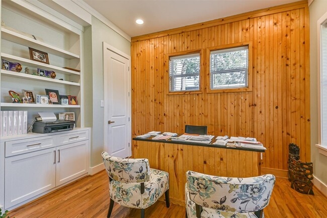 Photo - 18659 Clover Path