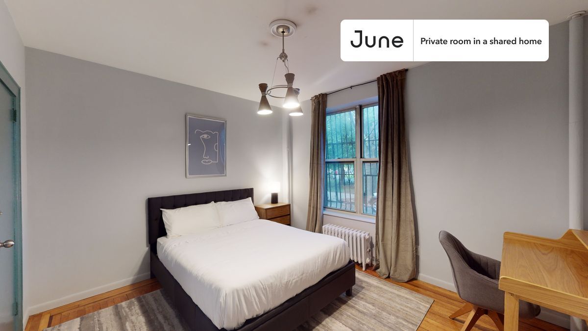 Private bedroom in 4 bed/1 bath Home - Private bedroom in 4 bed/1 bath Home