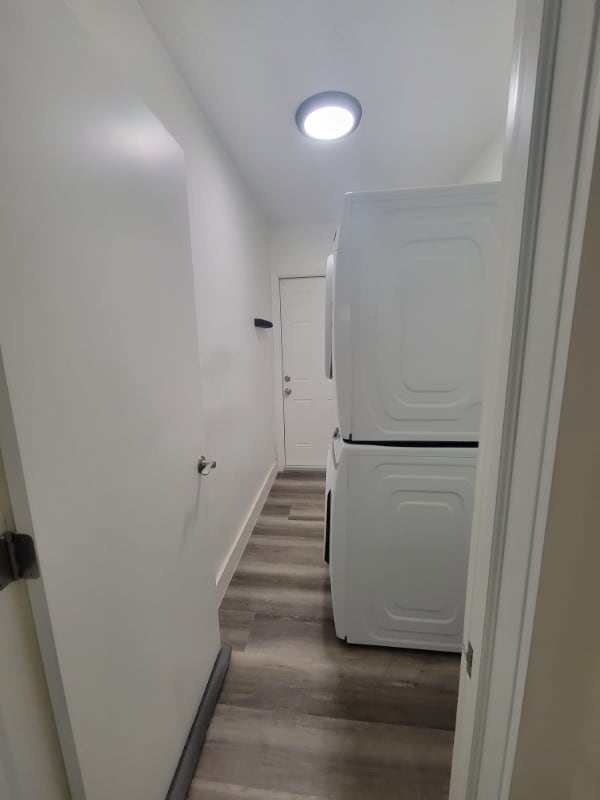 Photo - 634 W 31st St Unit 634