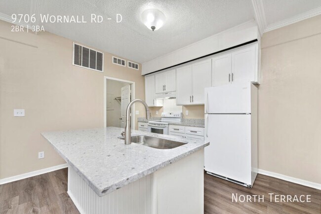 Photo - ?? Sleek & Spacious 2BR/2.5BA with In-Unit... Unidad D
