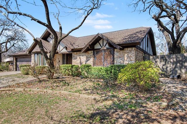 Photo - 604 Baker Dr