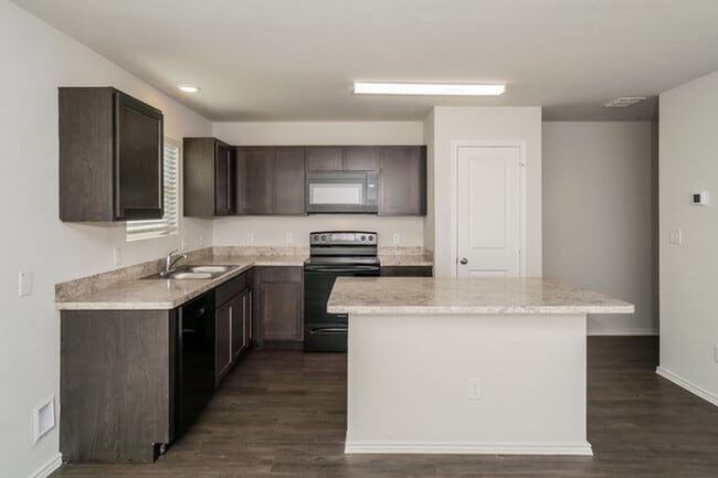 Building Photo - 9327 Evening Shade Ct Rental