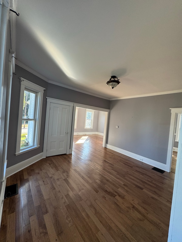 Photo - 1104 Pleasant St