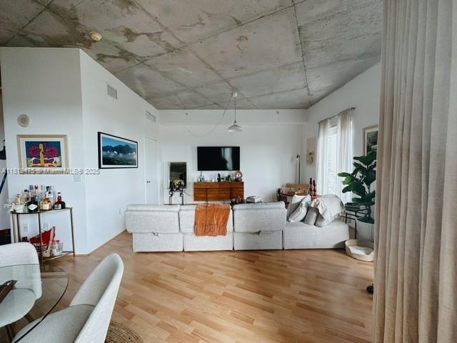 Photo - 10 SW South River Dr Unit 1606