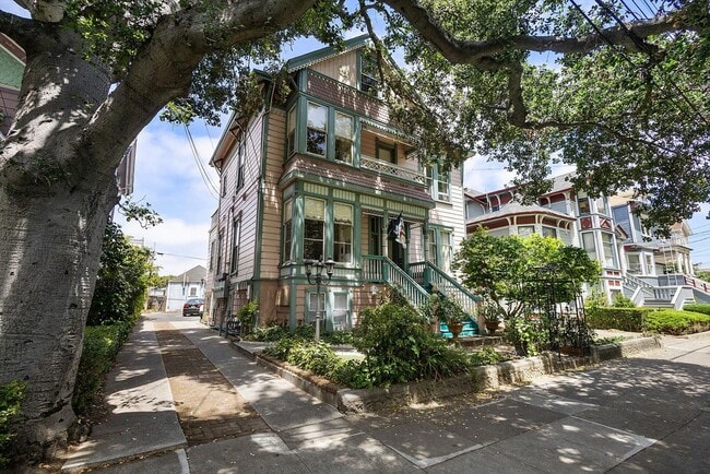 Photo - 1231 Park Ave Unit 1231 Park Ave #C - LU
