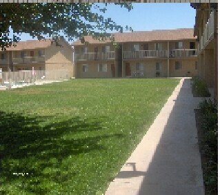 Photo - Villa Park Apartments