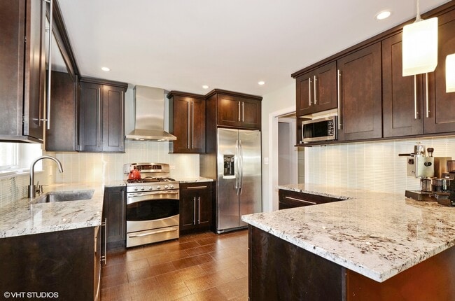 Photo - 8709 Kedvale Ave