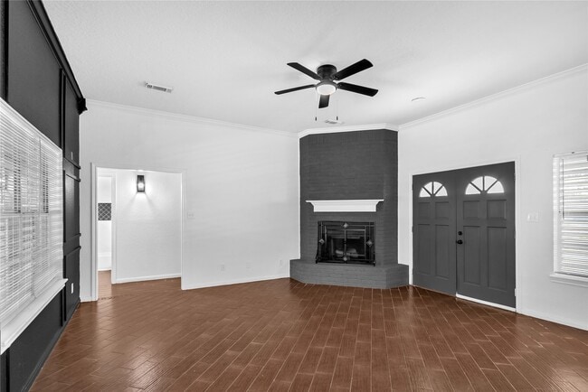 Photo - 2930 23rd Ave N