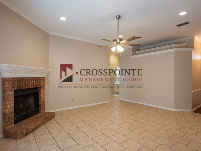 5716 Bostick Dr