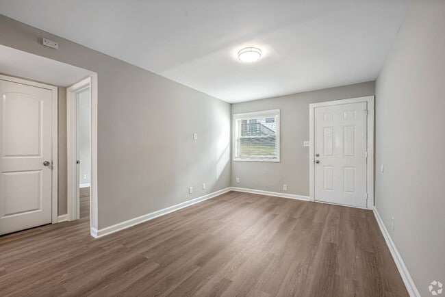 Photo - Spacious, Updated 2BR with City Convenience Unit B7