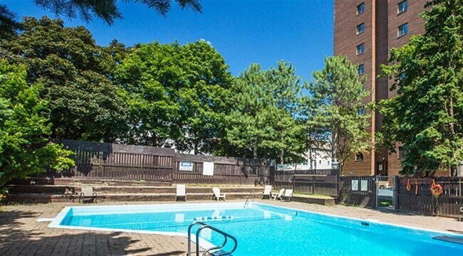 Photo - Merivale Manor