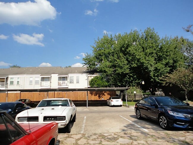 Photo - 11710 Southlake Dr Unit 29