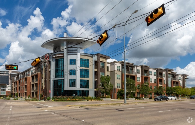 Building Photo - Windsor Addison Apartments