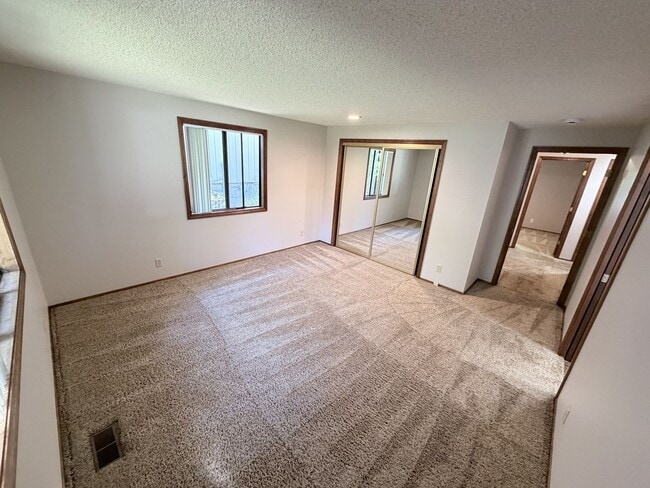 Photo - Three Bedroom Home in South Salem