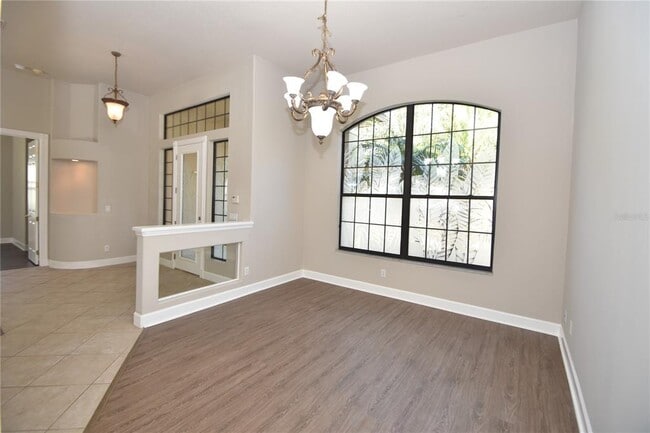 Photo - 16 Eastlake Dr