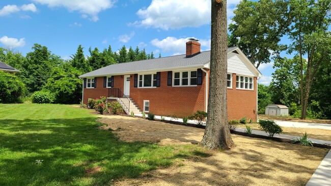 Photo - 7 Cedar Dr
