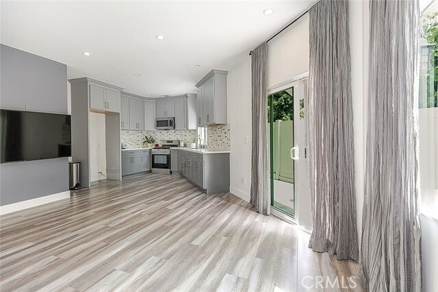 Building Photo - 12758 Byron Ave Rental