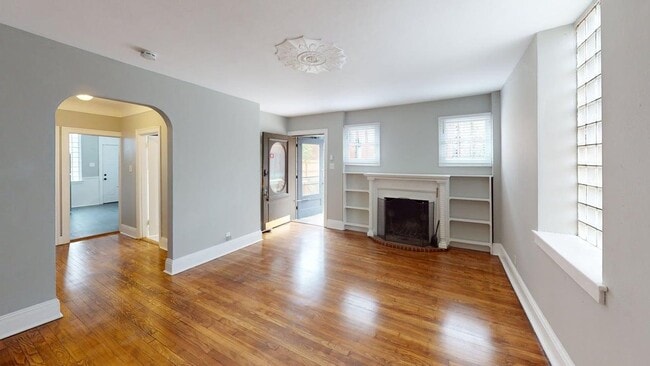 Photo - 3517 Magnolia Ave Unit Carriage House