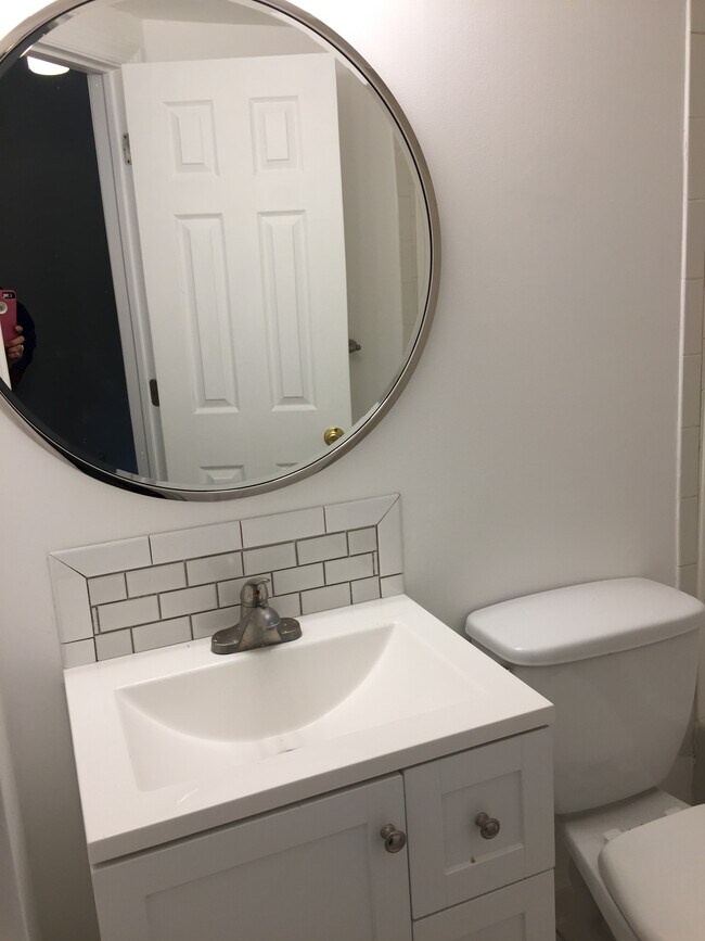 Photo - 303 Old Town Rd