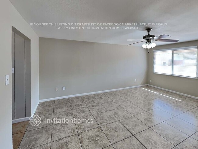 Photo - 1536 W Andorra Dr