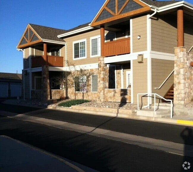 Building Photo - 126 Beacon Way Rental