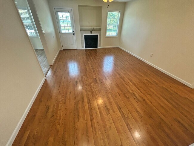 100 W Heron Ct