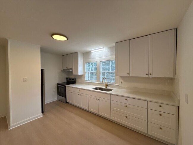 Photo - T.R. Lawing Realty Property