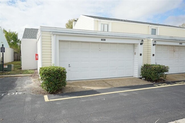 Building Photo - 11914 Cypress Vista