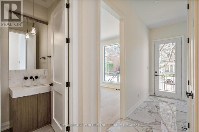 Photo - 31 Commanda Wy Unité A