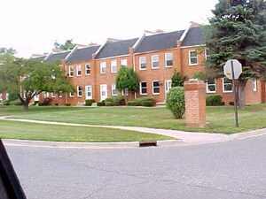 Colonial Manor Apartments - Colonial Manor Apartments