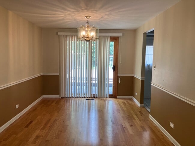 Photo - 324 W Weathersfield Way