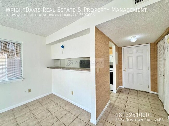 Photo - 6324 Newtown Cir Unit 24B5