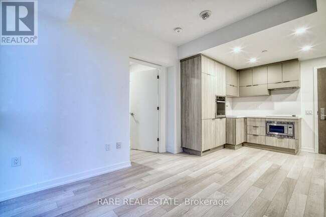 Photo - 39 Roehampton Ave Unité 1806