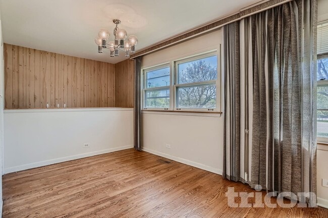 Photo - 8512 Frontage Rd