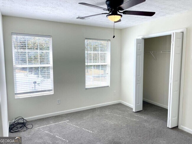 Photo - 6255 Topaz Trail