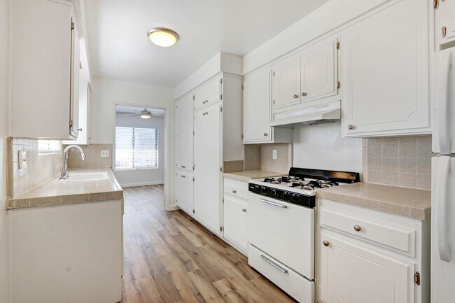 Photo - 1306 Armacost Ave in prime West LA!  Steps...